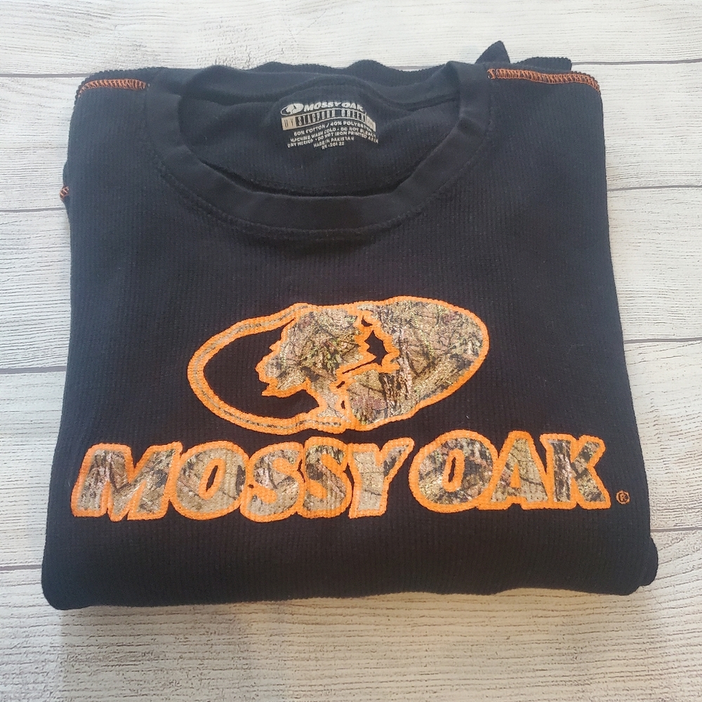 Mossy Oak Men's thermal long sleeve tshirt. Size XXL